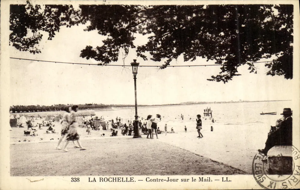 La Rochelle — Vista in controgiorno sul Mail — LL. — n° 338 - Recto
