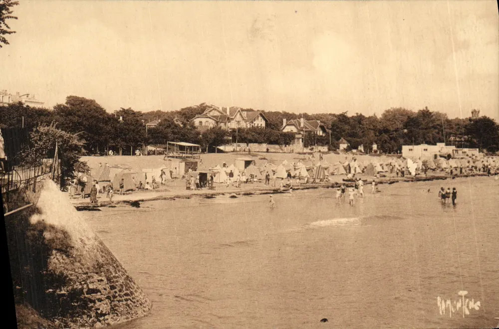 Praia de SAINT-GEORGES-de-DIDONNE — editor Raymond Bergevin, n° 18292 - Frente