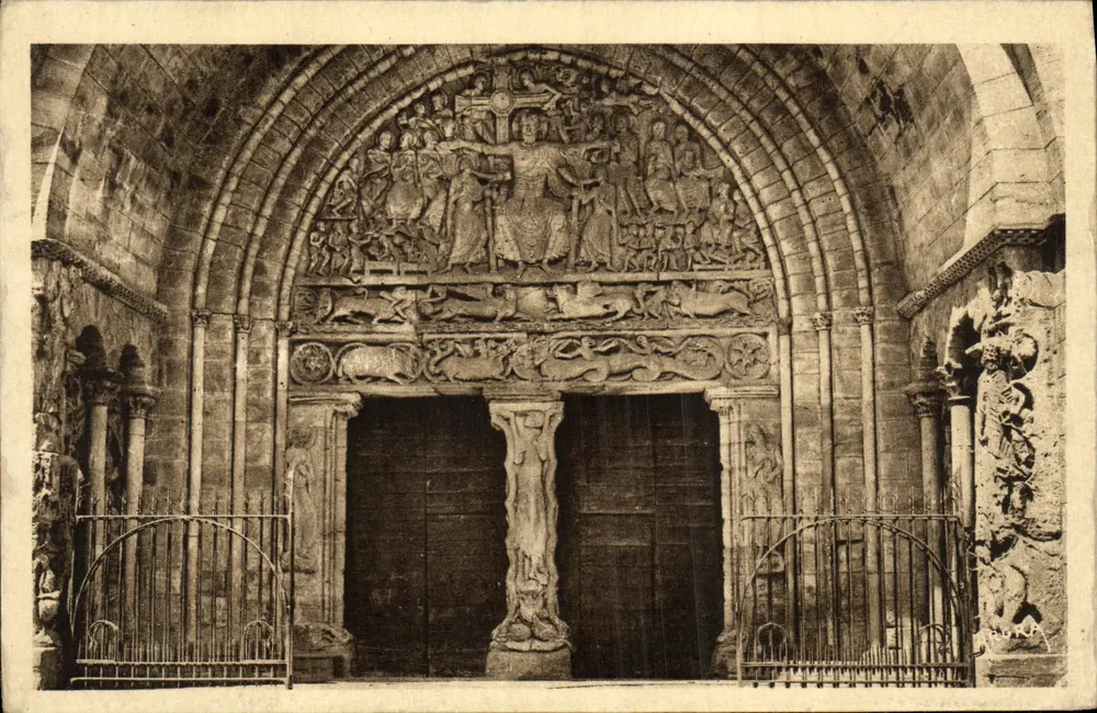 Beaulieu-sur-Dordogne — Portal der Kirche (12. Jahrhundert) — Les Arts Graphiques, Toulouse - Vorderseite