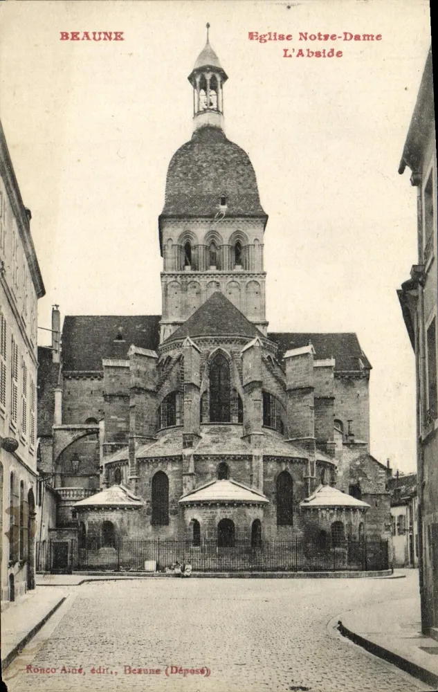 Beaune — Igreja Nossa Senhora da Abside — Rönco Aîné, editor, Beaune - Frente