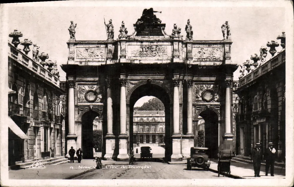 Nancy — Arco da Vitória — editor L.A.A. n°9 - Frente