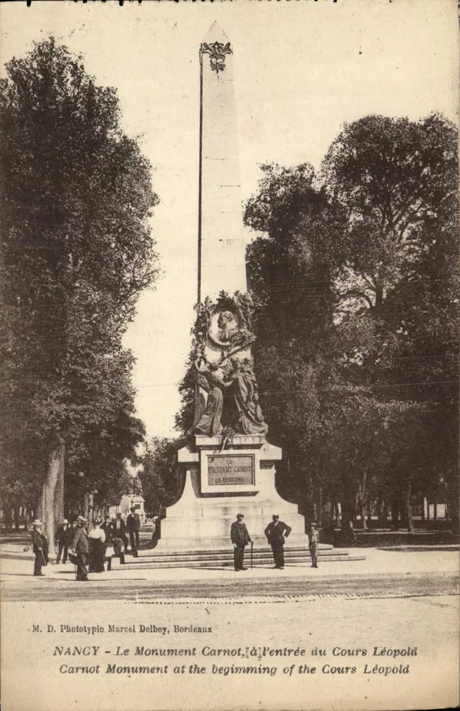 NANCY - Der Carnot-Monument am Eingang zum Cours Léopold — M. D. Phototypie Marcel Delboy, Bordeaux - Vorderseite