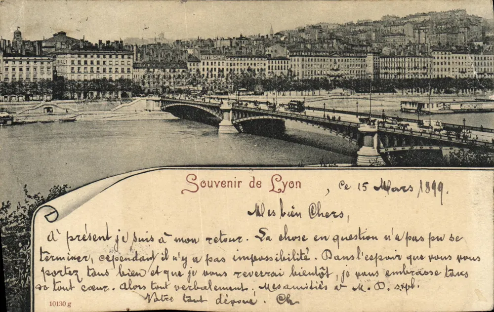 Vue de Lyon — Pont sur le Rhône avec ville en arrière-plan — Souvenir de Lyon, éditeur non visible, n° de série 10130 g - Frente