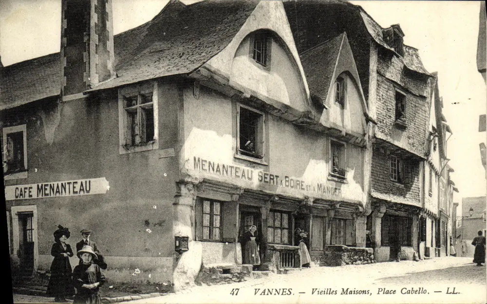 Vannes — Alte Häuser, Place Cabello — LL. - Vorderseite
