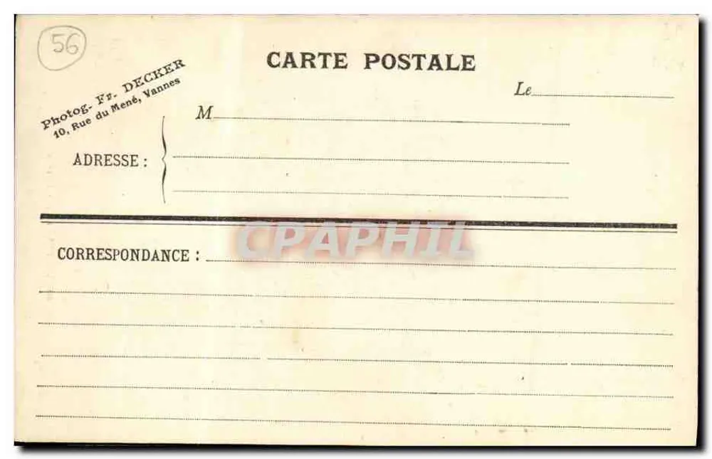 VANNES - A rua Brizeux — vista sob um portal — Fotog. Fr. Decker - Verso
