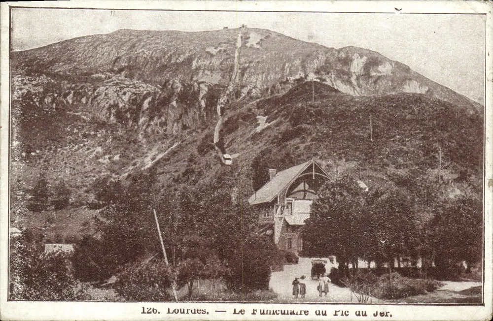 Lourdes — Het Teleferries van Pic du Jer - Voorkant