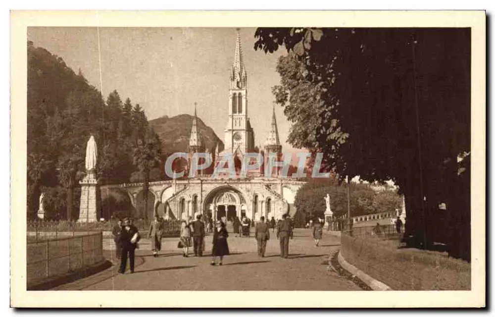 A Basílica e o Paroiss — Lourdes — Edição Lourdes - Frente