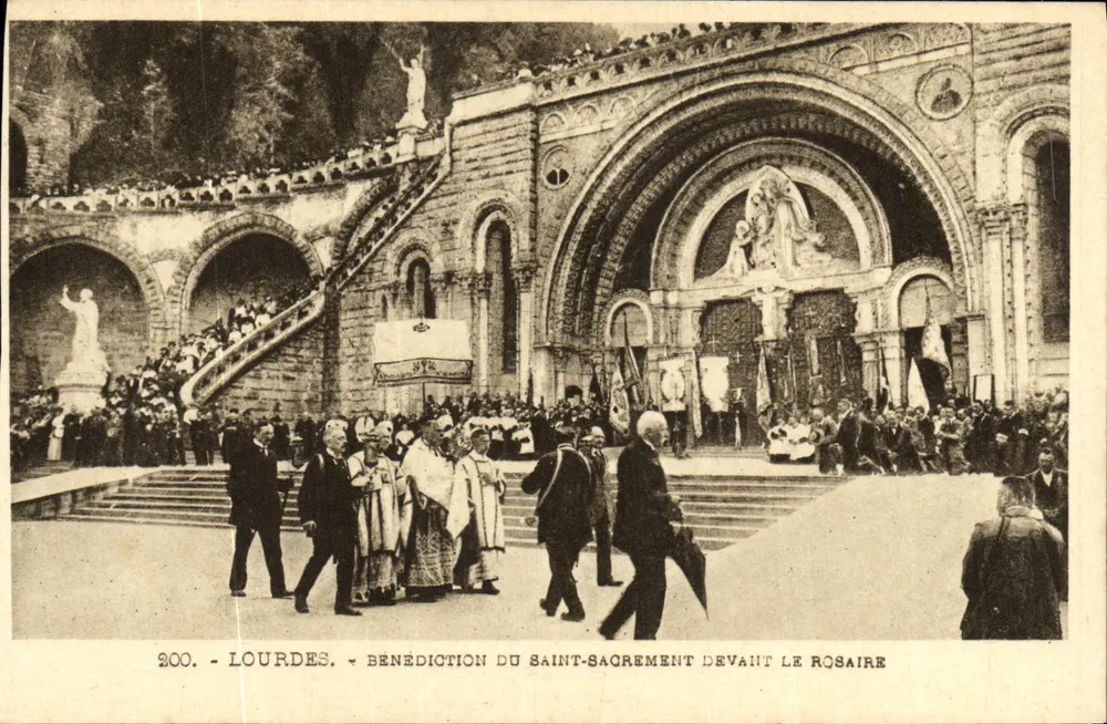 Lourdes — Segen des Heiligen Sakraments vor dem Rosenkranz — Edition Galeries Modernes, Touriel & Soehn, Toulouse - Vorderseite