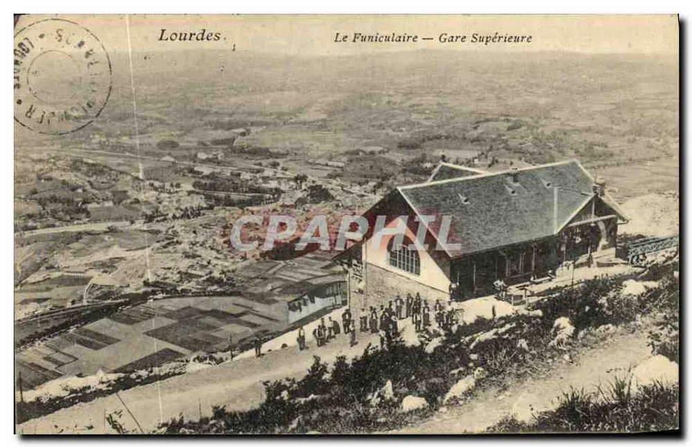 Lourdes — O Funicular — Estação Superior - Frente