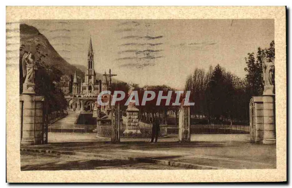 Wejście na Esplanade w Lourdes — Wydawca Palais du Rosaire, n°65 - Awers