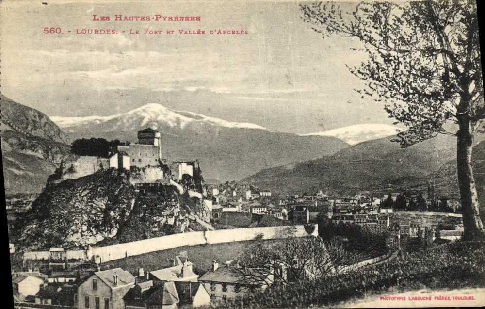 Lourdes - El Fuerte y la Valle de Argelès — Phototypie Labouche Frères, Toulouse - Anverso