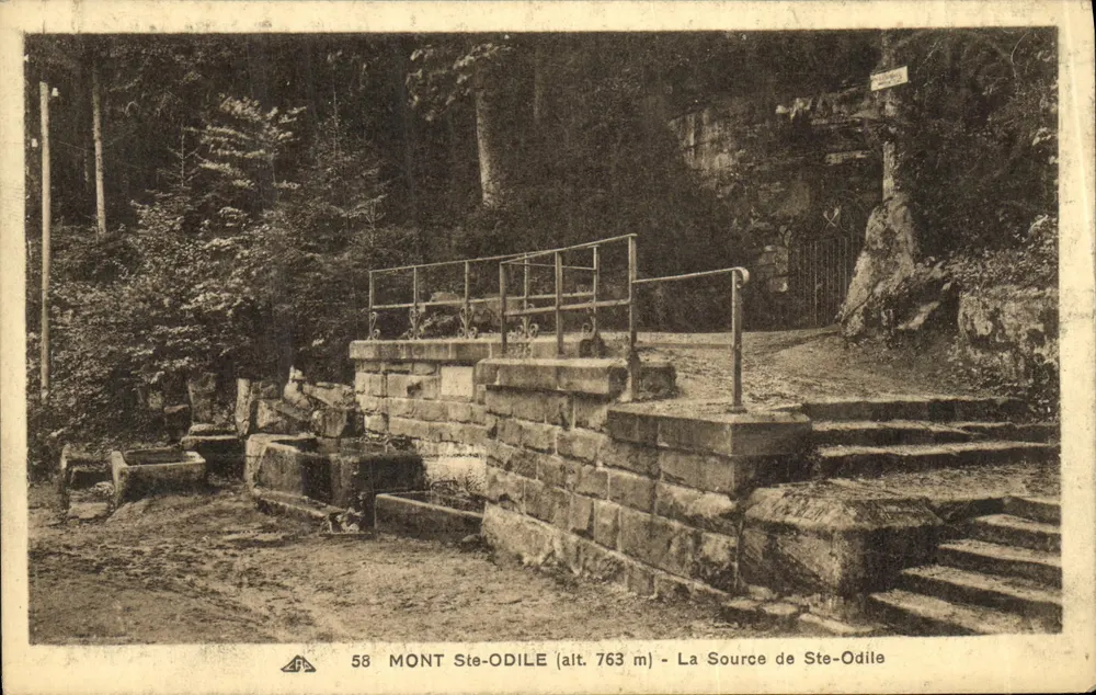 Mont Ste-Odile (alt. 763 m) — La Source de Ste-Odile — Éditeur : Alsaïrque des Arts Locomécaniques - Frente