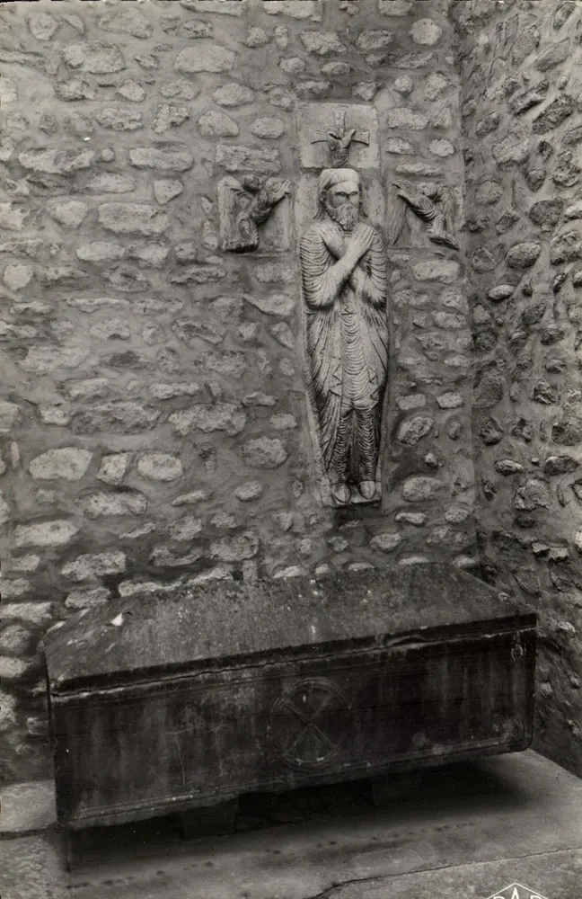 Arles-sur-Tech — Sarcófago e estátua de Guillaume Gaucelme — Éditions PAGES - Perpignan - Frente