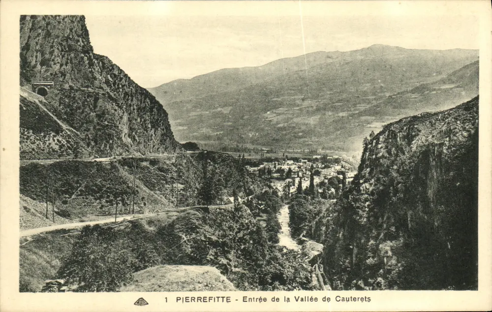 Pierrefitte - Entrada da Vale de Cauterets — Edição H. Rius - Cauterets - Frente