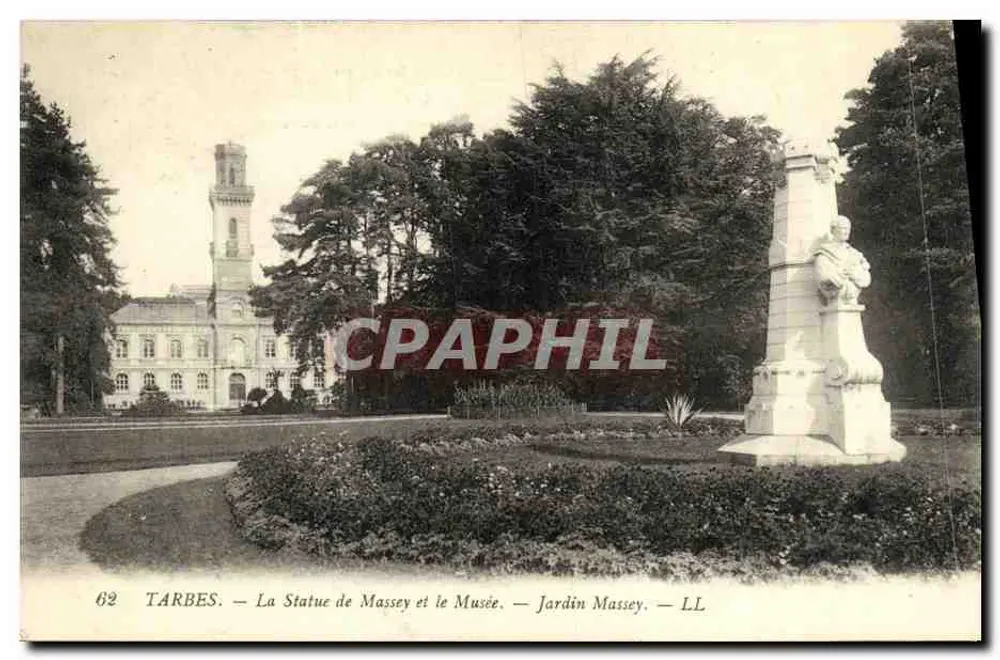 Tarbes — Die Statue von Massey und das Museum — Massey-Garten — LL - Vorderseite