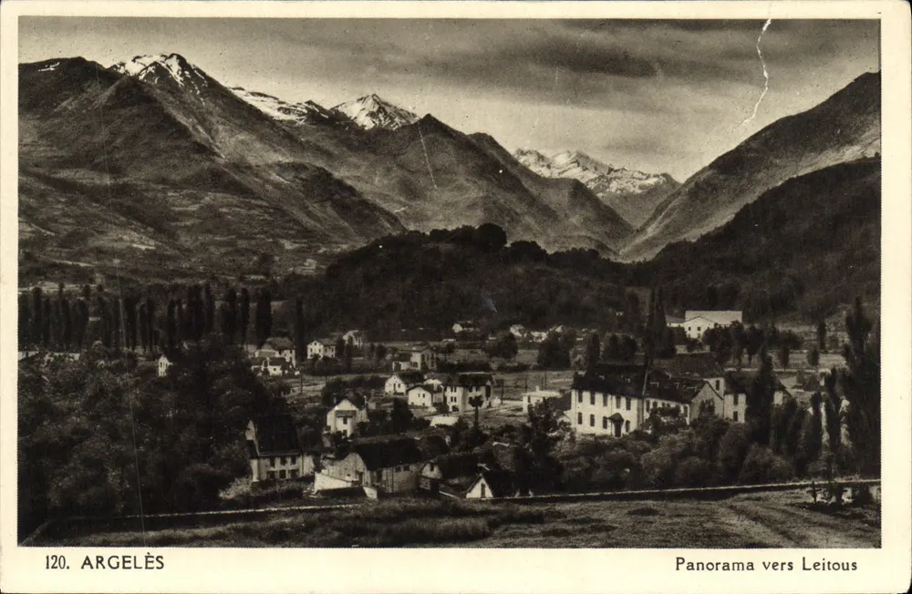 Argelès — panorama vers Leitous — éditeur imprimeur non visible, n° de série 120 - Frente