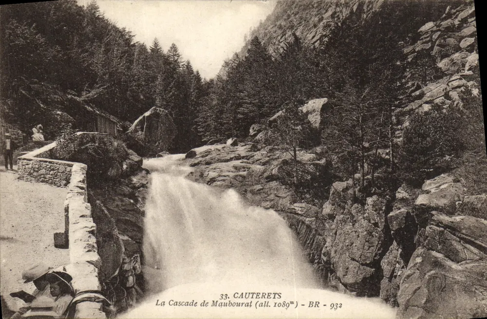 A Cascata de Maubourat — Cauterets (alt. 1089m) — BR - 934 - Frente