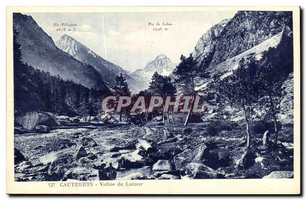 Cauterets - Vale de Lulour — vista dos Picos Bébignan (2878 m) e do Pico de Labas (2946 m) — Edição de Lixxe Zameny, Cauterets - Frente