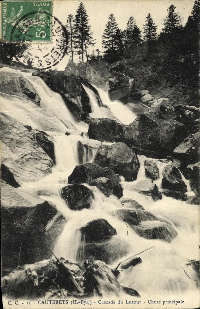 Cauterets (H.-Pyr.) - Cachoeira do Lutour - Queda principal — C.C. - 15 - Frente