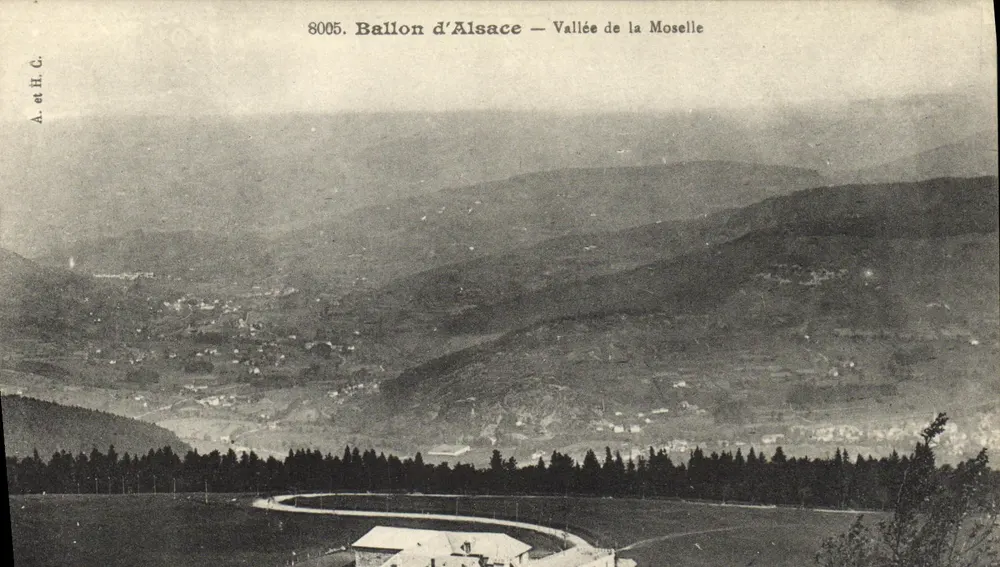 Ballon d'Alsace — Vale da Mosela — A. e H. C. - Frente