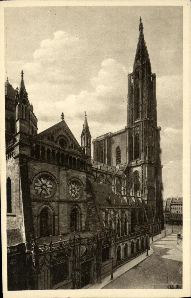 Strasbourg - Catedral de Nossa Senhora — vista norte - Frente
