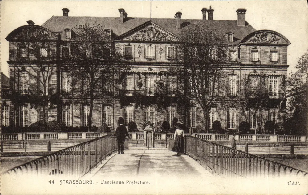Estrasburgo - A antiga Prefeitura — CAP. n°44 - Frente