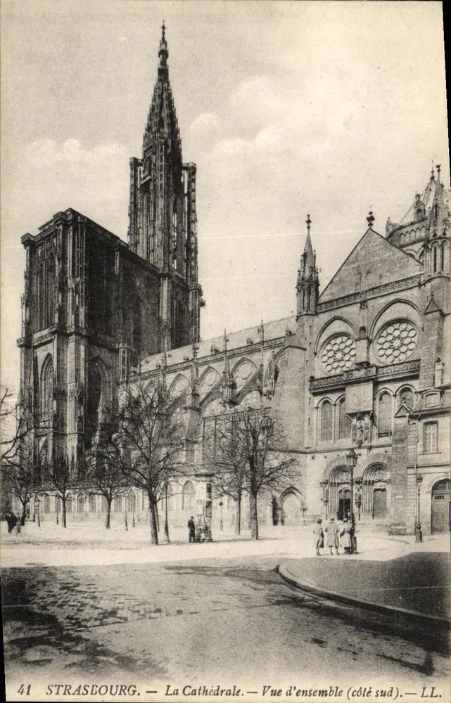 Estrasburgo — A Catedral — Vista geral (lado sul) — LL, n°41 - Frente