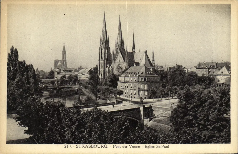 Strasbourg - Pont des Vosges - Église Saint-Paul - Vorderseite