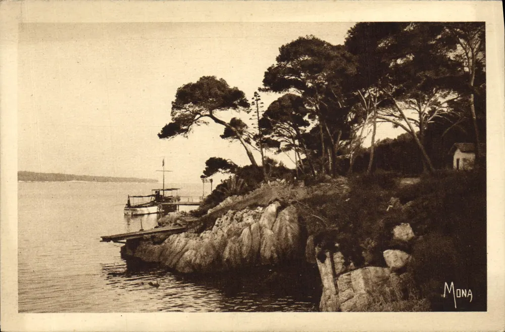 Insel Saint-Honorat — Dampfschiff am Kai — Éditions d'art MONA, Paris - Vorderseite