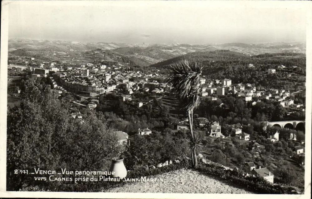Vence - Panoramablick Richtung Cagnes vom Plateau Saint-Martin — Edition La Cigogne, n° 2.141 - Vorderseite