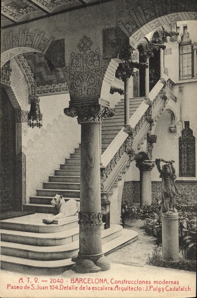 Barcelona — Detalle de la escalera — Arquitecto J. Puig i Cadafalch, edición A.T.V. n° 2040 - Anverso