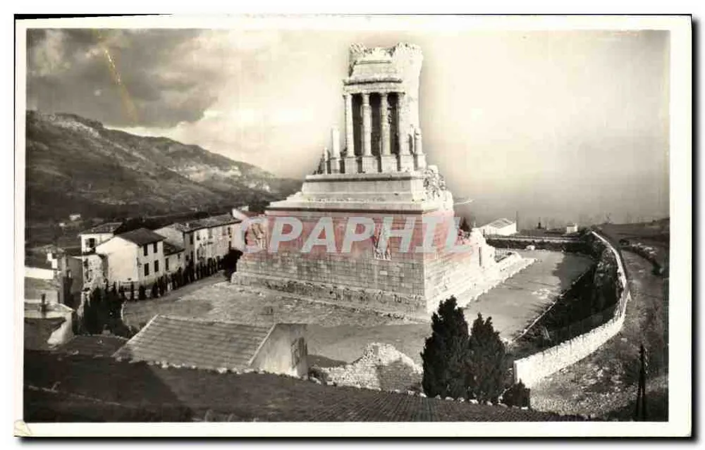 La Turbie (A.-M.) — Trophäe der Alpen des Kaisers Augustus — Giletta & Cie, Nice - Vorderseite