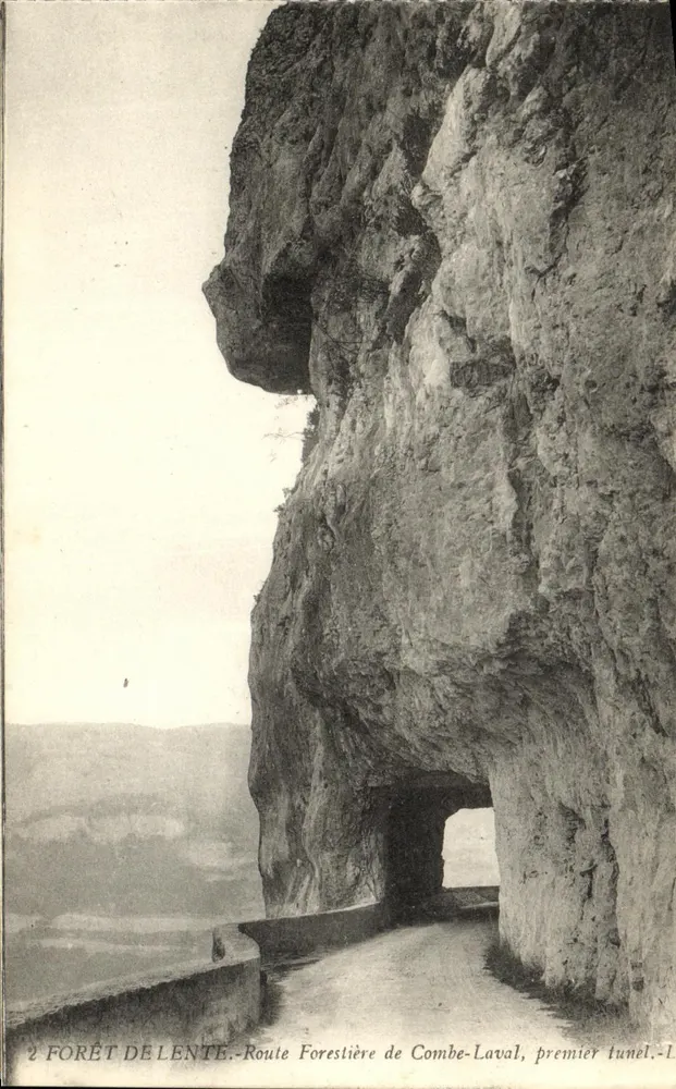 Wald von Lente — Forststraße von Combe-Laval, erster Tunnel — unbekannter Verlag, Seriennummer 2 - Vorderseite