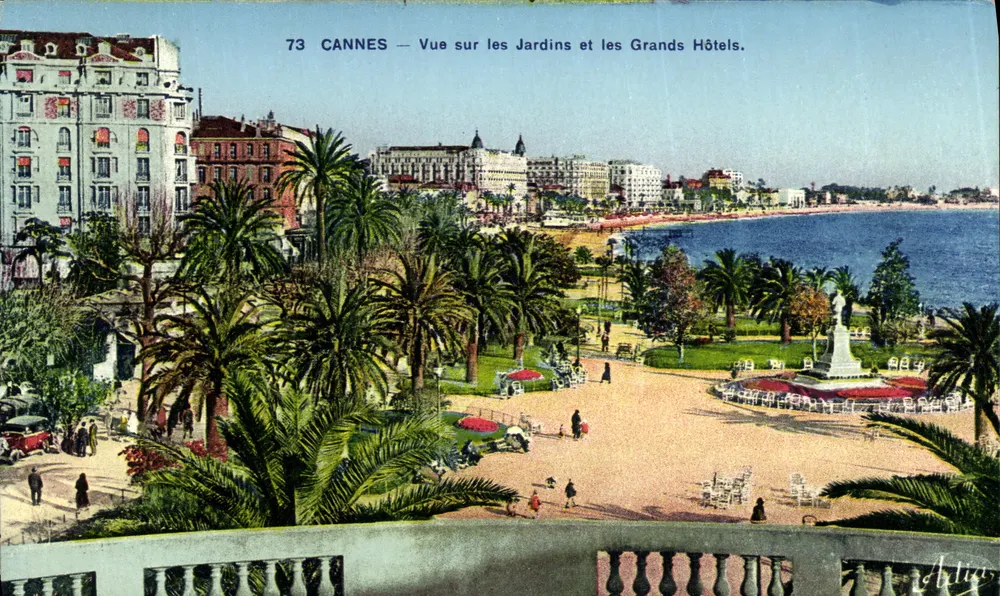 CANNES — Ansicht der Gärten und der großen Hotels — Verlag: Les Belles Éditions, Nice - Vorderseite