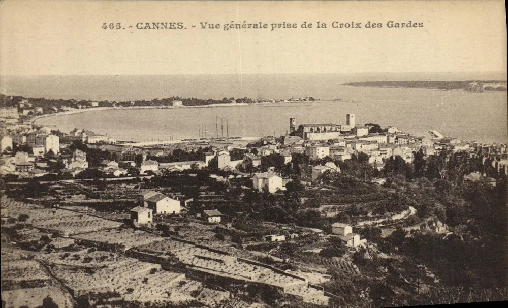 CANNES — Allgemeiner Blick von der Croix des Gardes — anonymer Verlag, n° 465 - Vorderseite