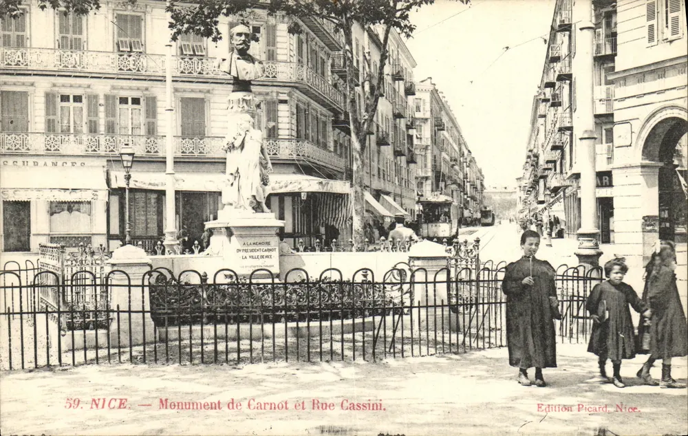 Nice — Monumento de Carnot e Rua Cassini — Edição Picard, Nice - Frente