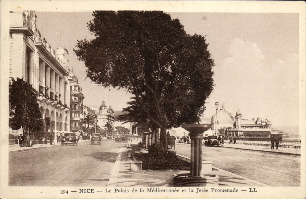 Nice — Das Palais der Mittelmeerküste und die Promenadenmole — LL, n° 374 - Vorderseite