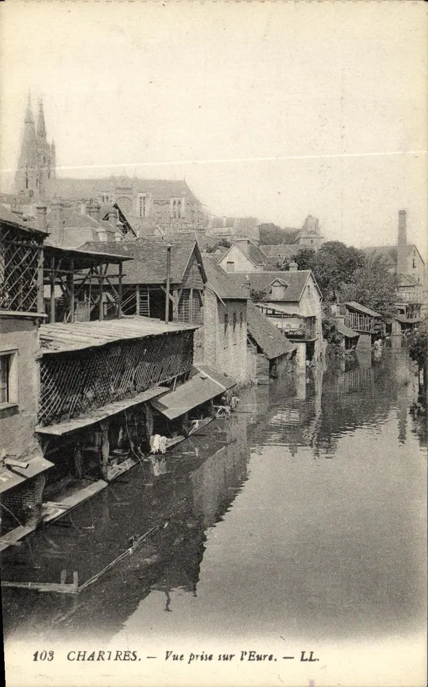 Charitéres — Uitzicht genomen op de Eure — LL. n°103 - Voorkant