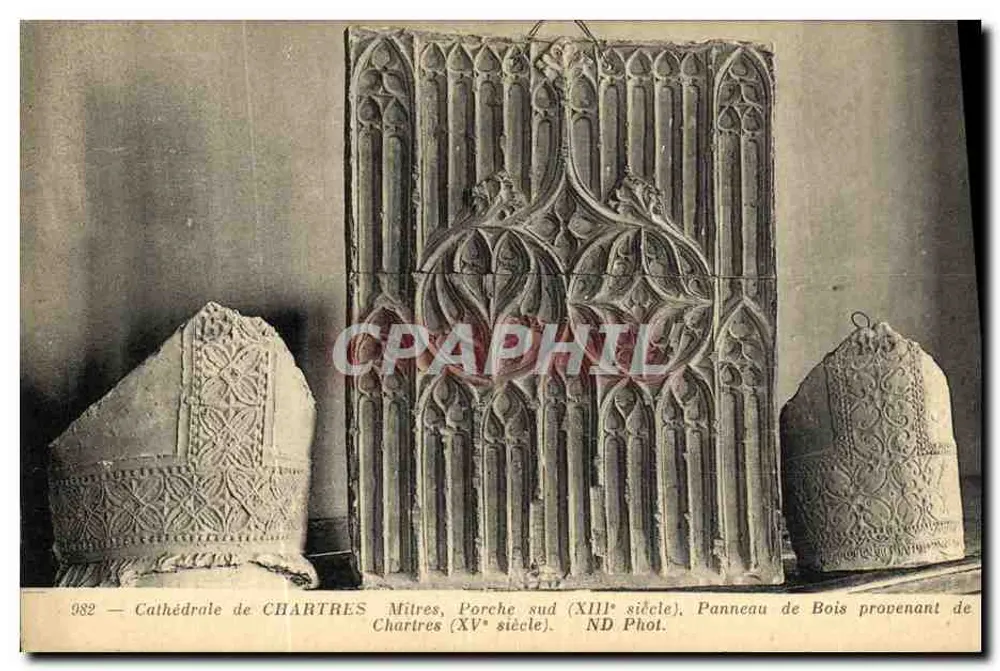 Kathedrale von Chartres — Mützen und gotisches Holzpaneel — ND Fotografie - Vorderseite