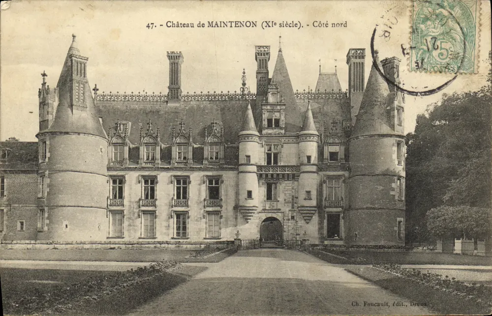 Castelo de Maintenon (século XI) — Lado norte — Ch. Foucault, editor, Dreux - Frente