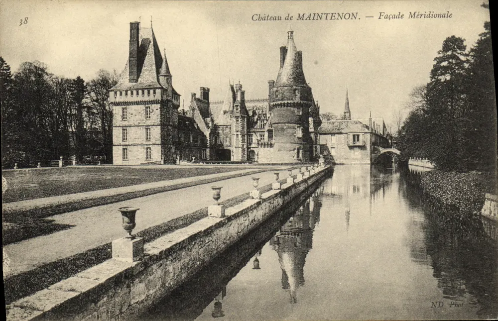 Castelo de MAINTENON — Fachaça Meridional — ND Phot, n°38 - Frente