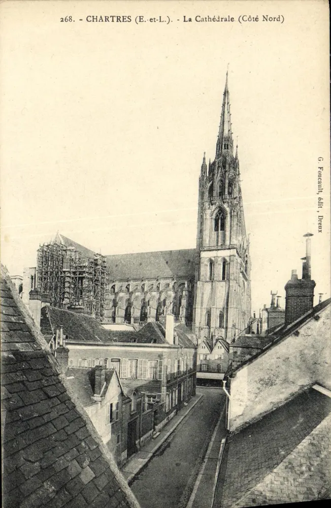 Chartres (E.-et-L.) - A Catedral (Lado Norte) — G. Fonceault, editor, Dreux, n° 268 - Frente