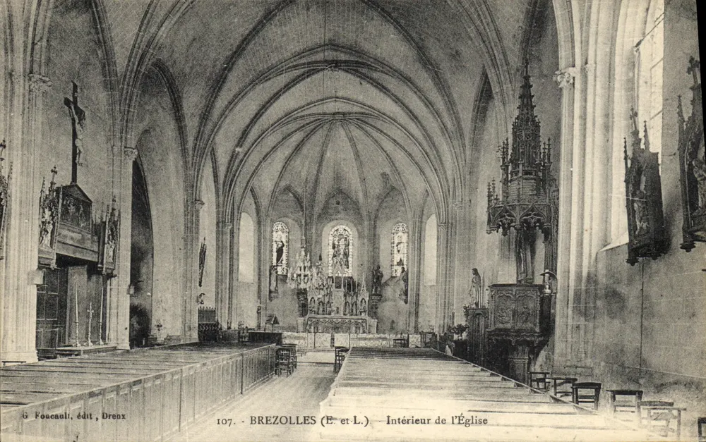 Brezolles (E. e L.) — Interior da Igreja — G. Fonceault, editor. Dreux, n° 107 - Frente