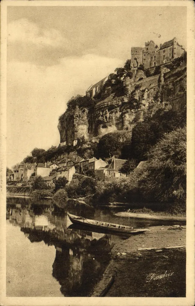 Castelo feudal de Beynac — Sarlat — Editor Fradhis, série « Dordogne pittoresque » - Frente
