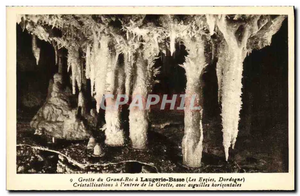 Höhle Grand-Roc in Laugerie-Basse (Les Eyzies, Dordogne) — Kristallisationen am Eingang der Höhle, mit horizontalen Nadeln — Phototypie-Hélios, Limoges - Vorderseite