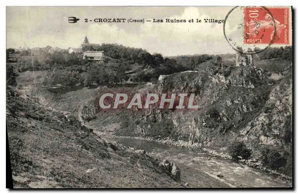 Crozant (Creuse) — Die Ruinen und das Dorf — Unbekannter Verleger, Serie Nr. 2 - Vorderseite