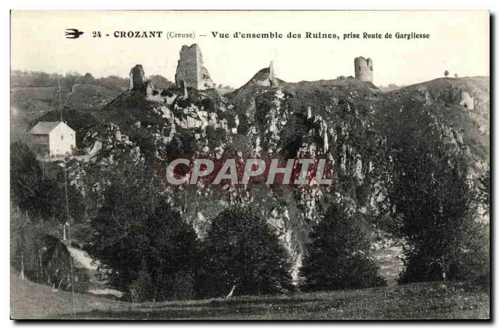 Crozant (Creuse) — Panoramablick auf die Ruinen, vom Weg von Gargilesse aus — n°24 - Vorderseite