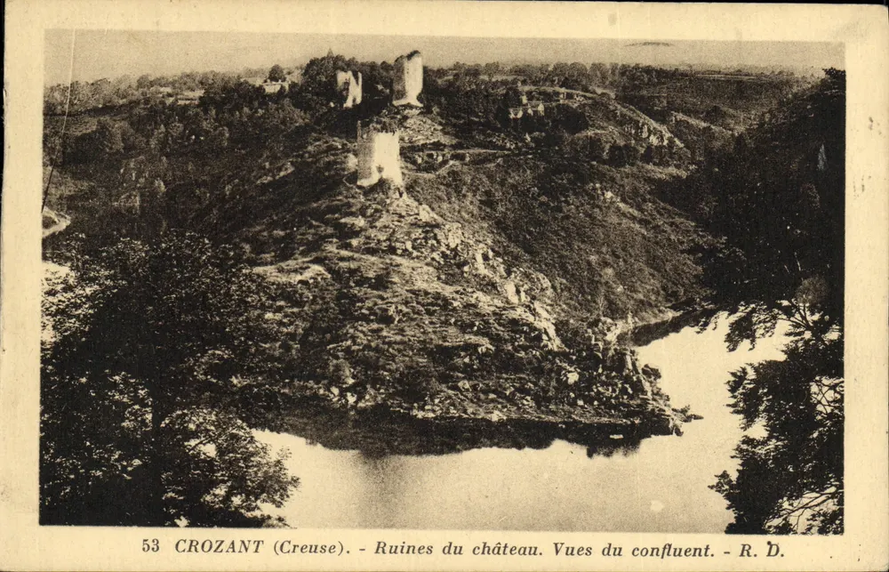 CROZANT (Creuse) — Ruinas del castillo. Vistas del confluencia — R. D. n°53 - Anverso