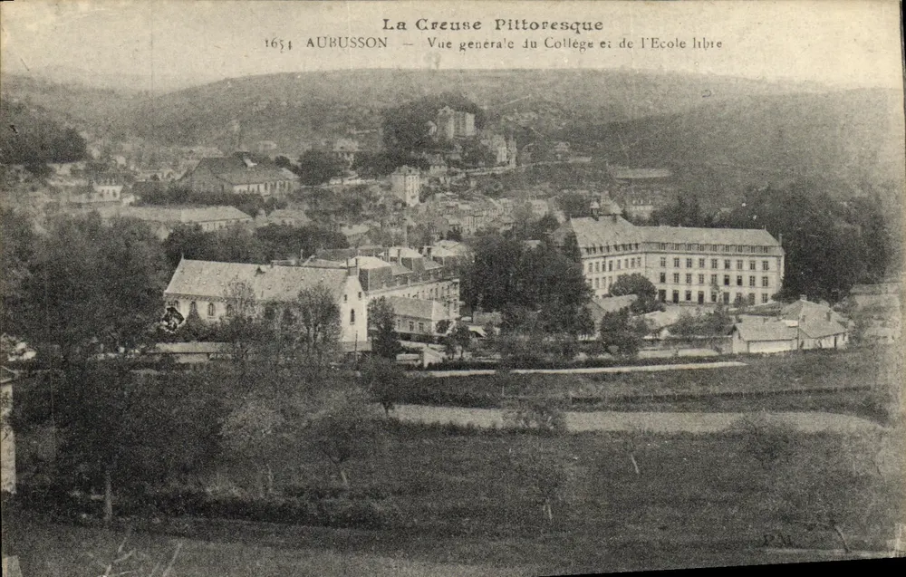 Aubusson — Allgemeine Ansicht des Colleges und der Freischule — P.M. Verleger - Vorderseite