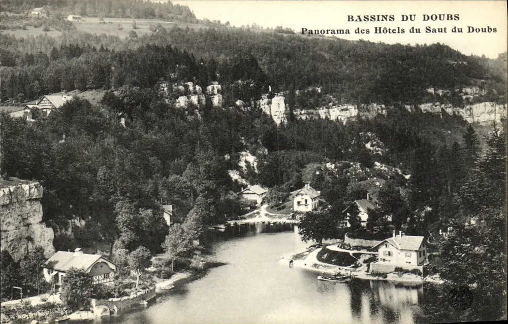 Bassins des Doubs — Panorama der Hotels des Saut du Doubs — Verleger unbekannt - Vorderseite